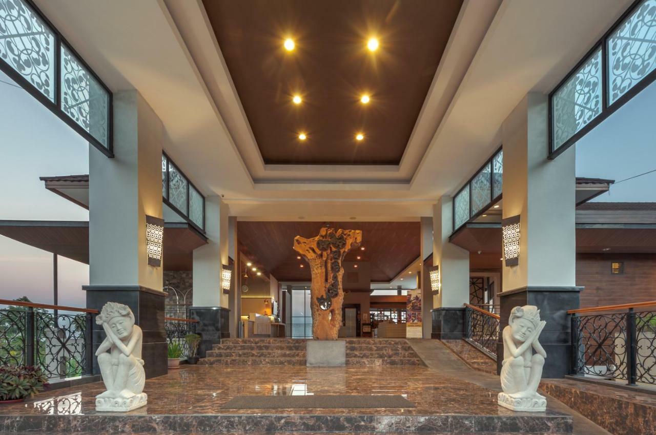 Nava Hotel Tawangmangu Exterior foto